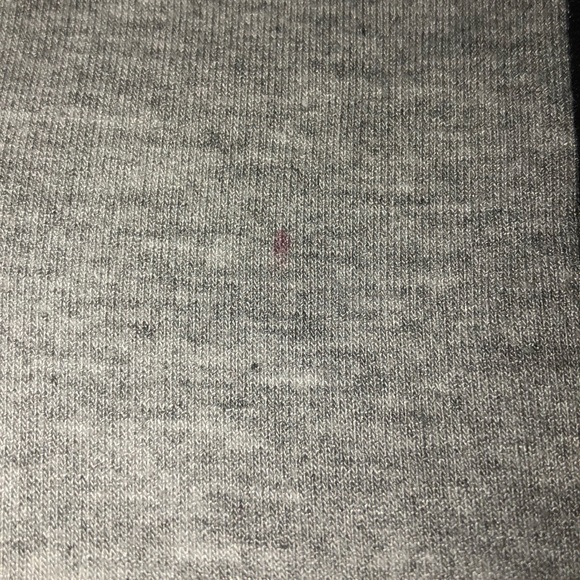 Black and gray top - Picture 4 of 4